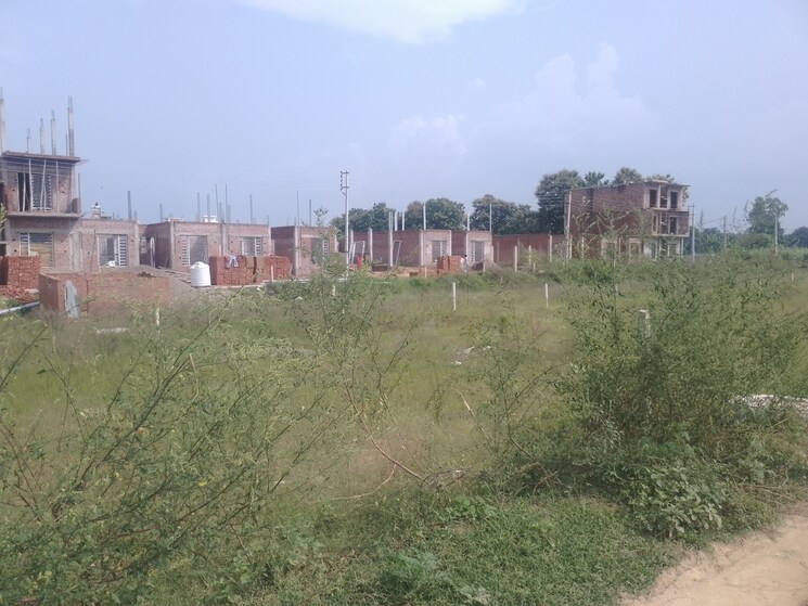 undefined, ludhiana chandigarh hwy  112 Sq.Yd. Plot In LudhianA Chandigarh Hwy Mohali 9211274