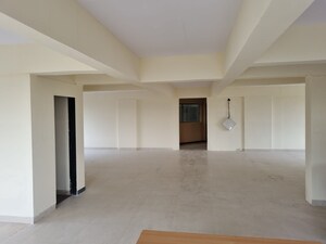 Room in  Office Space at Pranik Chambers, Andheri East – for Sale