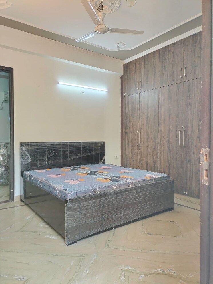 Bedroom, sector 46 2 Bedroom 265 Sq.Yd. Builder Floor In Sector 46 Gurgaon 9211243