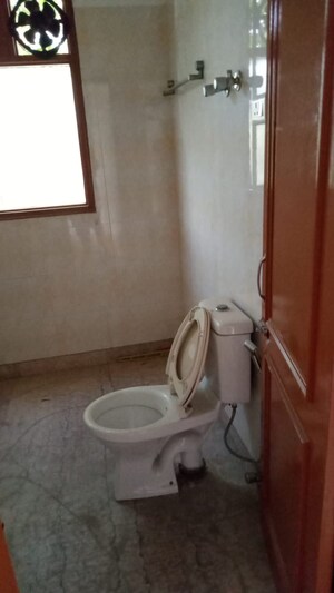 2 BHK Apartment For Rent in Ansal Max Defence City II, Deri Skaner