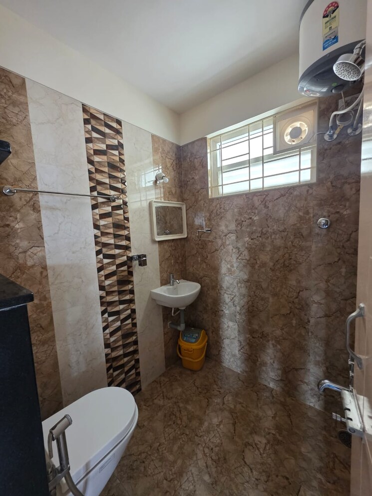 Bathroom, new thippasandra 1 RK 600 Sq.Ft. Apartment In New Thippasandra Bangalore 9211432