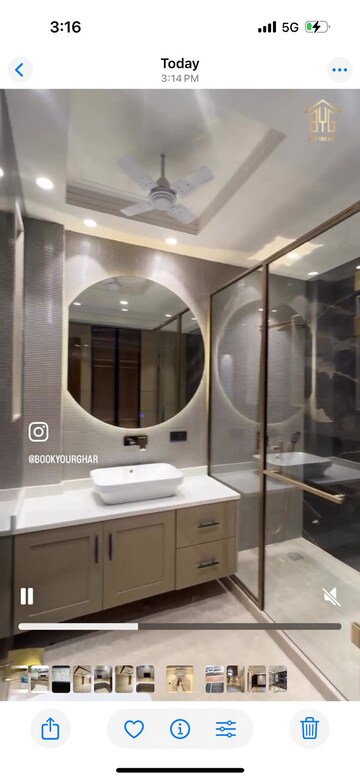 Master Bedroom in 4 BHK Builder Floor at New Rajinder Nagar – for Sale