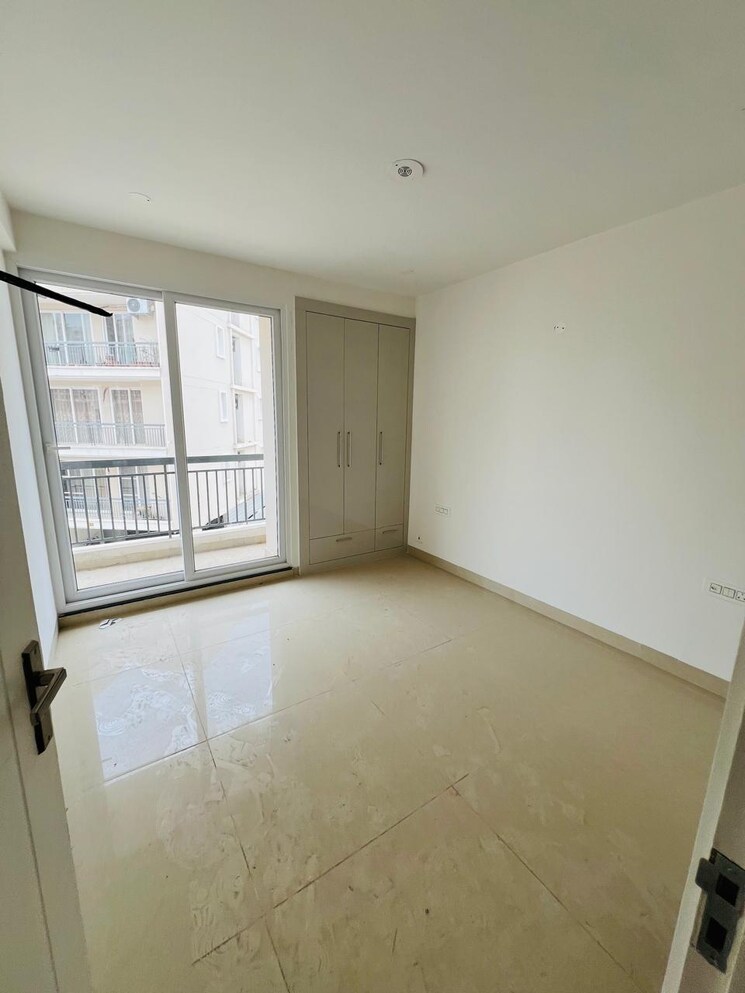 Room, maxxus-elanza 3 Bedroom 1100 Sq.Ft. Apartment In International Airport Road Zirakpur 9211507