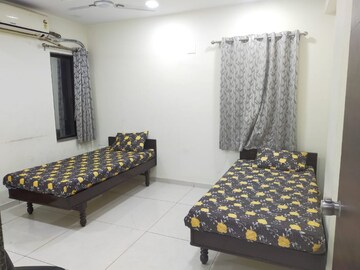  Pg For Rent in Arun Villa, Alkapuri