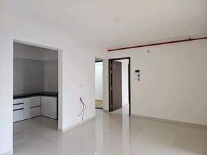 Room in 2.5 BHK Apartment at Sukhwani Hermosa Casa, Mundhwa – for Rent