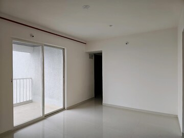 Room in 2.5 BHK Apartment at Sukhwani Hermosa Casa, Mundhwa – for Rent