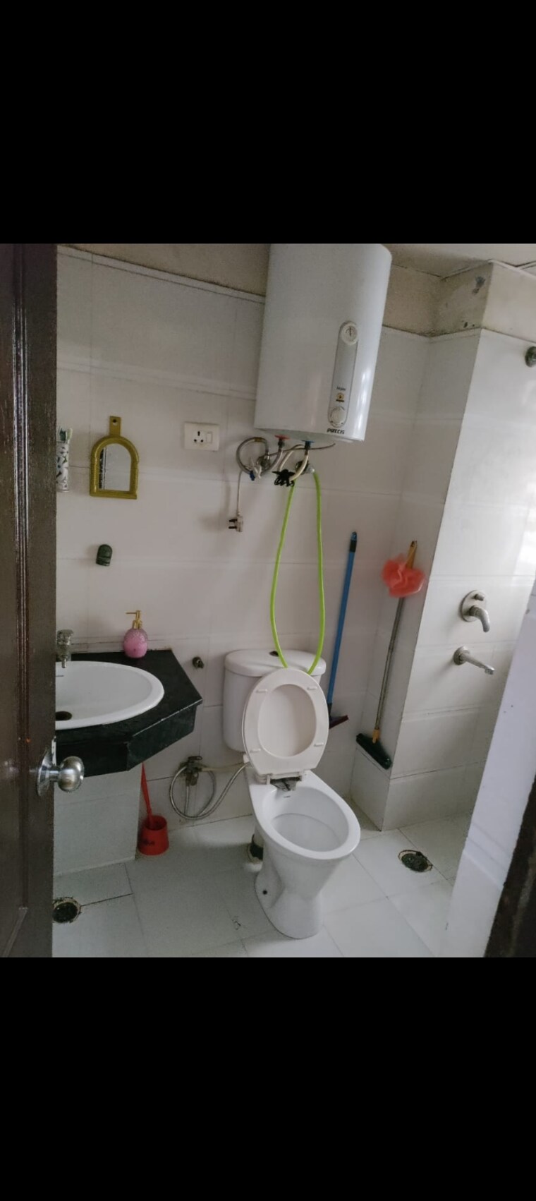 Bathroom, vvip-addresses 3 Bedroom 1400 Sq.Ft. Apartment In Raj Nagar Extension Ghaziabad 9211655