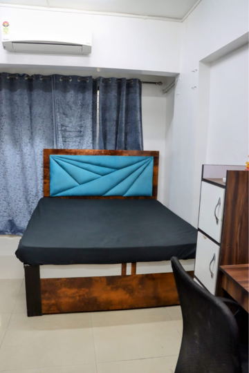 Bedroom in 6 BHK Apartment at Maitri Planet, Kharghar Sector 35i – for Rent