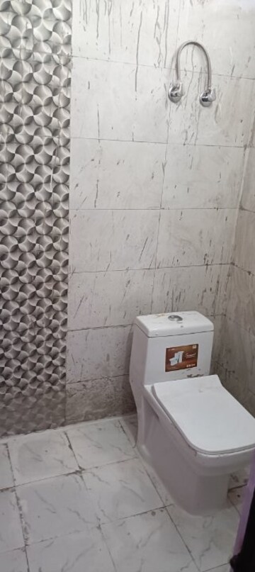 Bathroom in 1 BHK Builder Floor at Sai Upvan, Yusufpur – for Sale