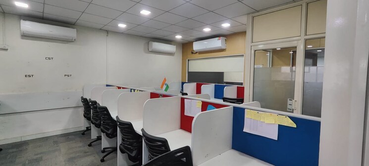 Team Area, prahlad nagar Commercial Office Space in IT/SEZ 2838 Sq.Ft. In Prahlad Nagar Ahmedabad 9211840