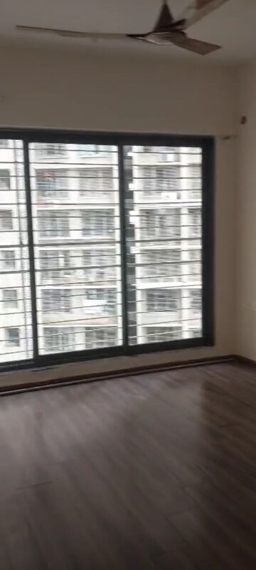 Room in 2 BHK Apartment at Acme Ozone, Manpada – for Sale