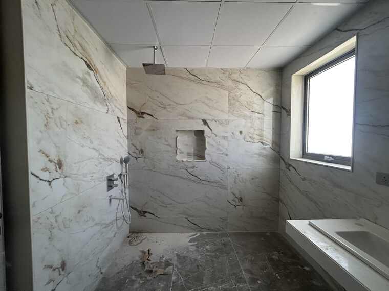 Bathroom, sri-fortune-sonthalia-sky-villas 4 Bedroom 7338 Sq.Ft. Apartment In Kokapet Hyderabad 9211649