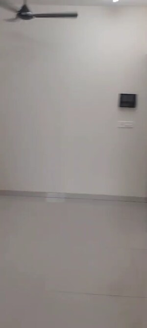 Room in 2 BHK Apartment at Acme Ozone, Manpada – for Rent