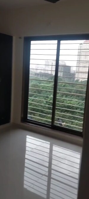 Room in 2 BHK Apartment at Acme Ozone, Manpada – for Rent