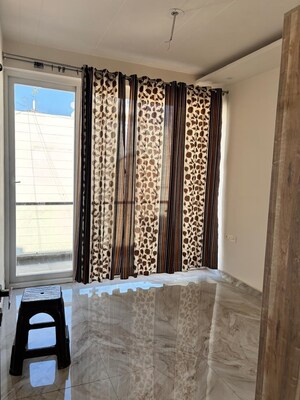 Bedroom in 3 BHK Apartment at Silver City Extention, Vip Road – for Rent