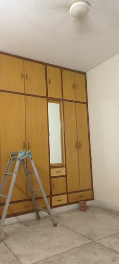 3 BHK + Servant Room Builder Floor For Sale in DLF Alameda Independent Floors