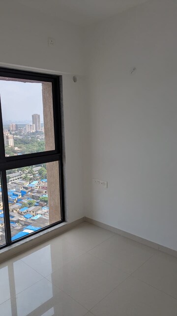 Room in 1 BHK Apartment at Marathon NeoSkies, Utkarsh Nagar – for Rent