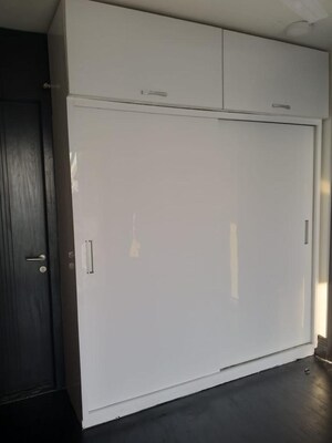 Room in 1 BHK Apartment at Lodha New Cuffe Parade, Wadala – for Sale