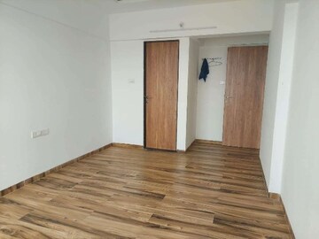 Room in 2 BHK Apartment at Raichandani Swarna Vatika, Kondhwa – for Sale