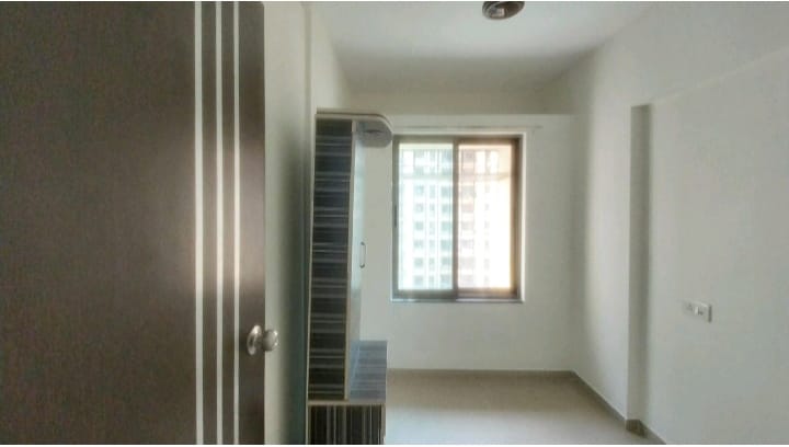 2 BHK + Pooja Room Apartment For Rent in Raymond Ten X Habitat