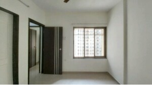 Room in 2 BHK Apartment at Runwal Garden City, Balkum Pada – for Sale