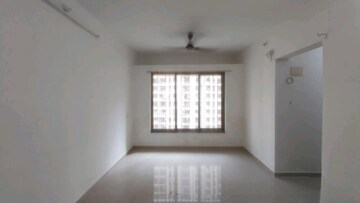Room in 2 BHK Apartment at Runwal Garden City, Balkum Pada – for Sale