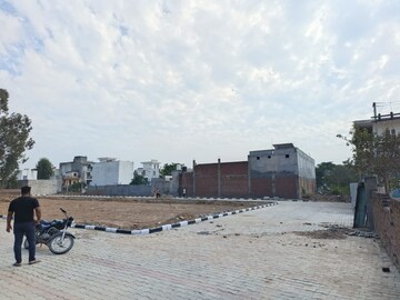  Plot For Sale in Central Derabassi