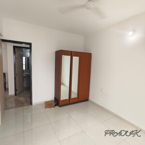 Room in 2 BHK Apartment at L&T Emerald Isle, Budhia Jadhav Wadi – for Rent