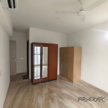 Room in 2 BHK Apartment at L&T Emerald Isle, Budhia Jadhav Wadi – for Rent