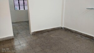 Room in 1 RK Apartment at Dhankawadi – for Rent