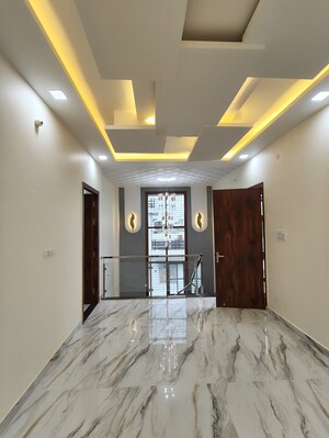 Living Room in 3 BHK Independent House at Jankipuram Extension – for Sale