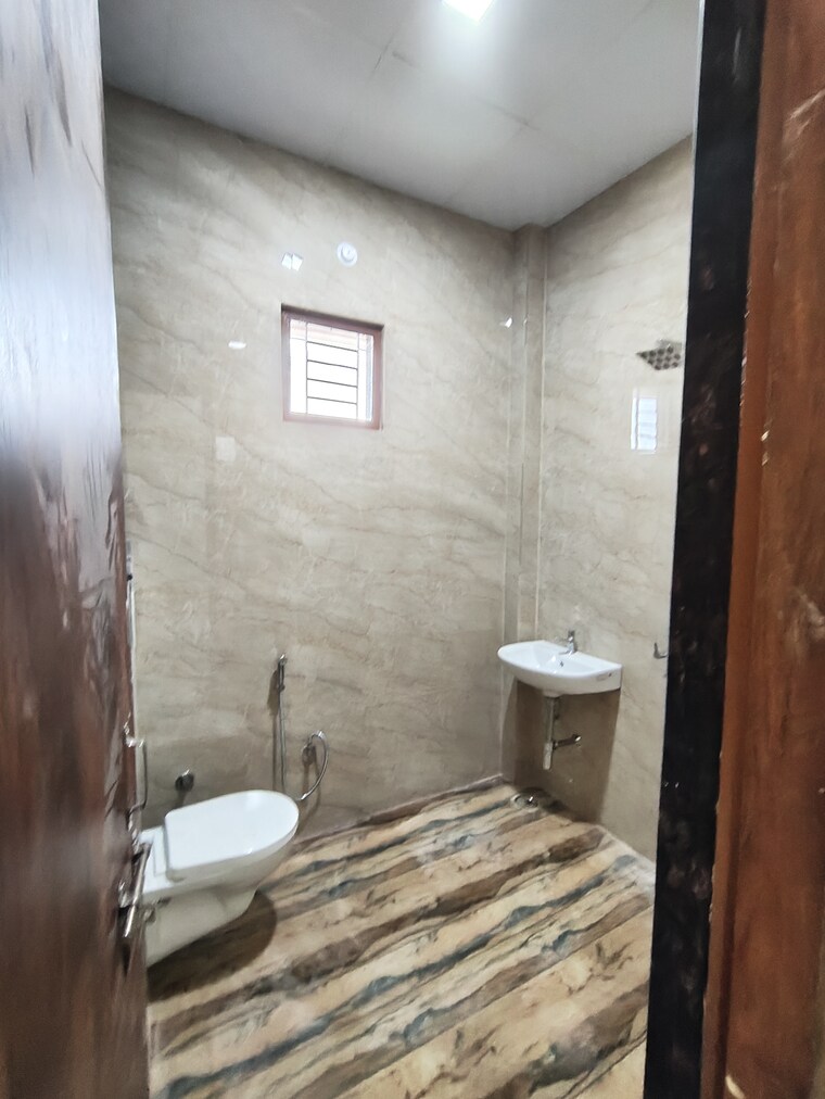 Bathroom, jankipuram extension 3 Bedroom 1250 Sq.Ft. Independent House In Jankipuram Extension Lucknow 9211992