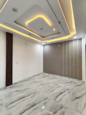 Bedroom in 3 BHK Independent House at Jankipuram Extension – for Sale