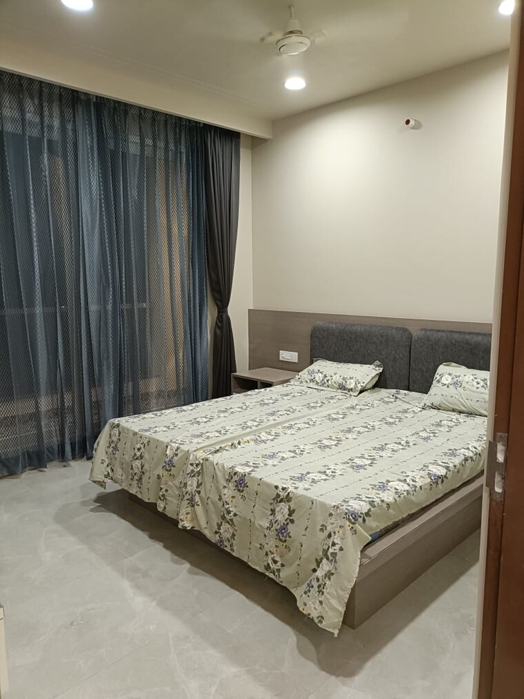 Bedroom, sector 70a 3.5 Bedroom 1660 Sq.Ft. Builder Floor In Sector 70a Gurgaon 9212169