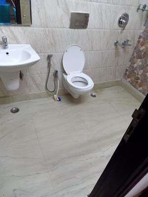 Bathroom in 2 BHK Builder Floor at Green Park – for Rent