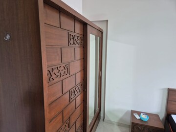Bedroom in 3 BHK Apartment at Shree Krishna Navageeta, Chembur – for Rent