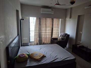 Bedroom in 3 BHK Apartment at Shree Krishna Navageeta, Chembur – for Rent