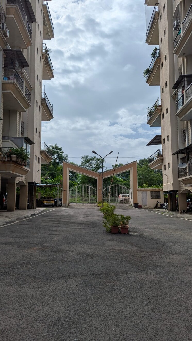 Exterior View, sudhir-mandke-advantage-chs 2 Bedroom 1000 Sq.Ft. Apartment In Lulla Nagar Pune 9212009