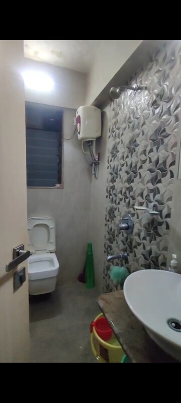 Bathroom in 2 BHK Apartment at Vile Parle East – for Rent