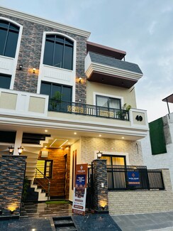 4 BHK + Pooja Room,Servant Room,Study Room,Extra Room Independent House For Sale in Sunny Enclave 