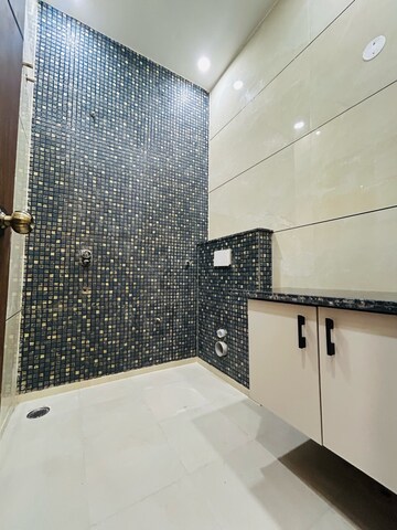 Bathroom in 4 BHK Independent House at Greater Mohali – for Sale