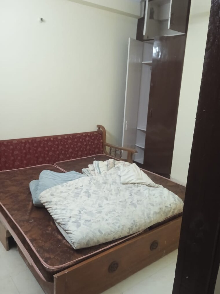 Bedroom, pareena-om-apartments 2 Bedroom 520 Sq.Ft. Apartment In Sector 112 Gurgaon 9212032