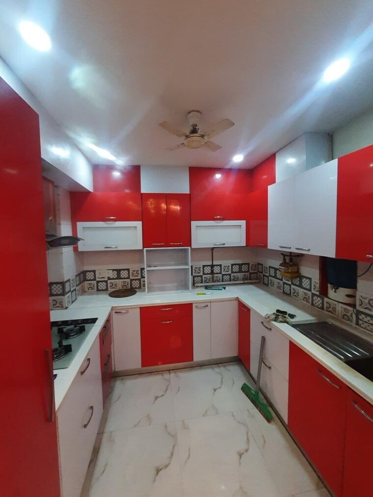 Kitchen, saket 4 Bedroom 1800 Sq.Ft. Builder Floor In Saket Delhi 9212164