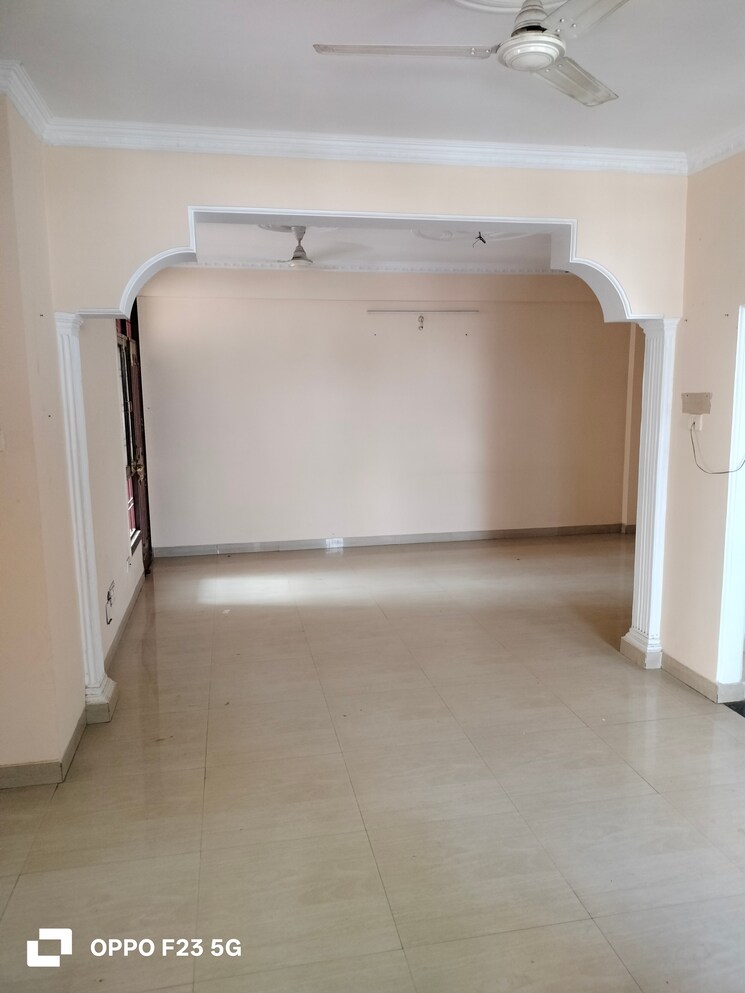 Room, raj-ganga-surya-square 3 Bedroom 1785 Sq.Ft. Apartment In Gomti Nagar Lucknow 9212232
