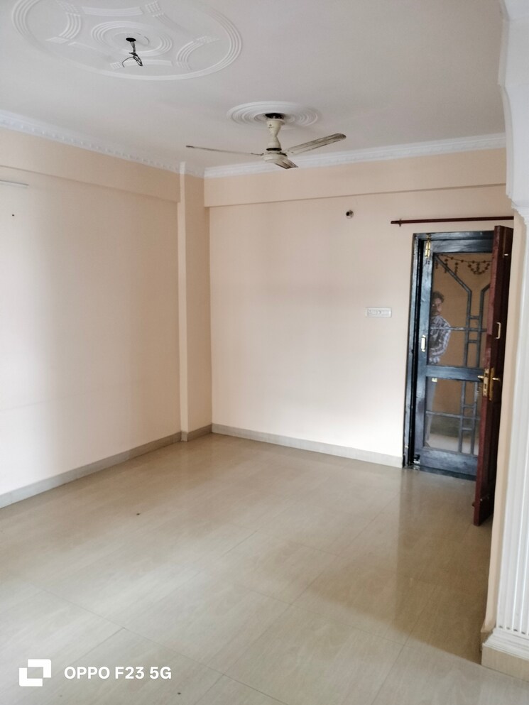 Room, raj-ganga-surya-square 3 Bedroom 1785 Sq.Ft. Apartment In Gomti Nagar Lucknow 9212232