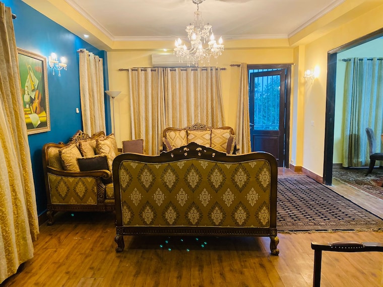 Living Room, avasiya-kalyankari-sanstha 2 Bedroom 800 Sq.Ft. Independent House In Lajpat Nagar Delhi 9212194