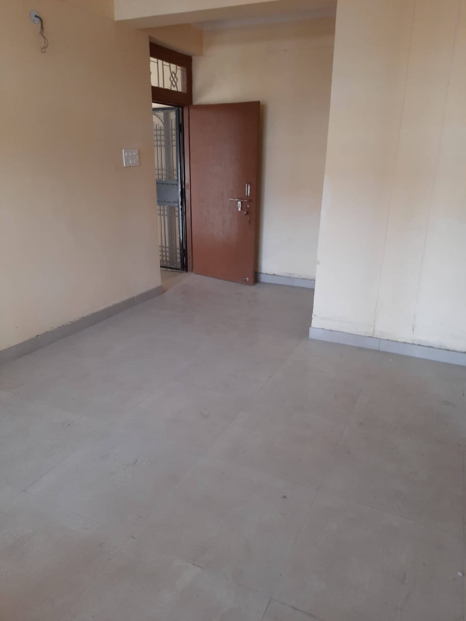 3 BHK Builder Floor For Rent in Gnida