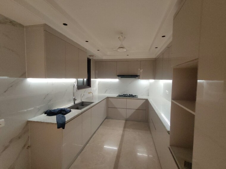 Team Area, nizamuddin 4 Bedroom 2200 Sq.Ft. Builder Floor In Nizamuddin Delhi 9212267