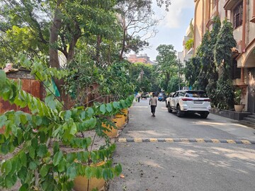 4 BHK Builder Floor – Garden View at Nizamuddin - for Rent
