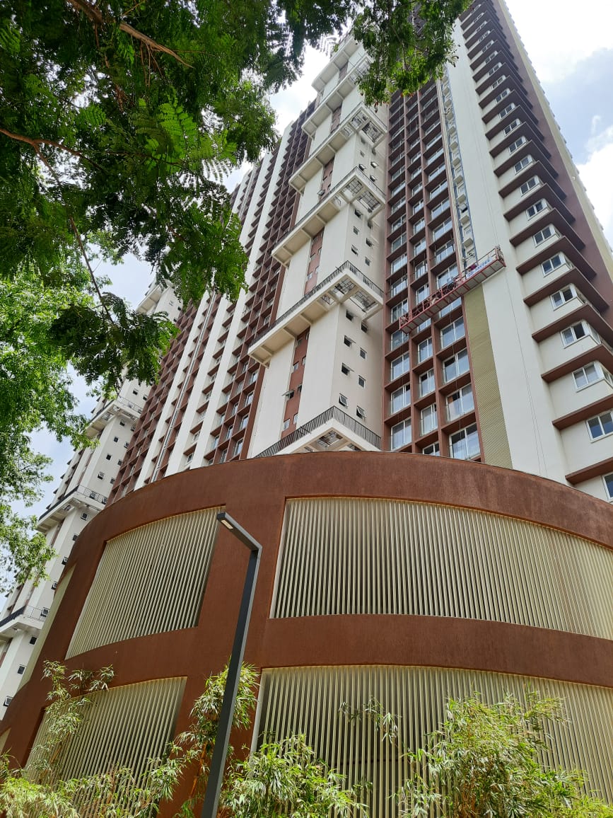 3 BHK + Servant Room 2300 Sq.Ft. Apartment in Mani Vista